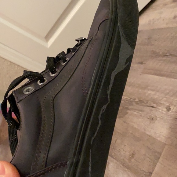 Harry Potter Vans! Dark gray shoe with dark purple threading and black rubber. - Picture 3 of 6